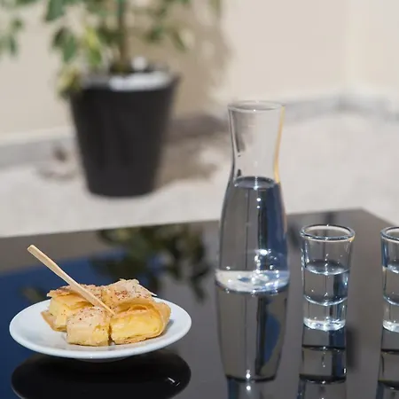 דירה Effie's Cozy Old Town