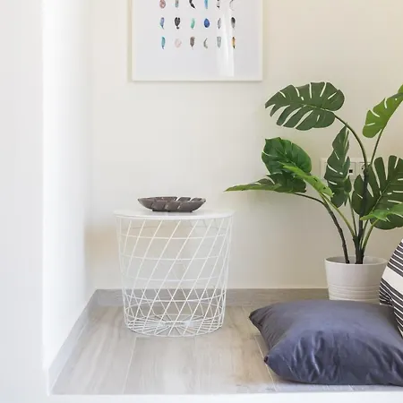 Effie's Cozy Old Town