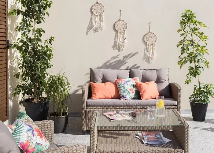 Апартаменты Effie's Cozy Old Town